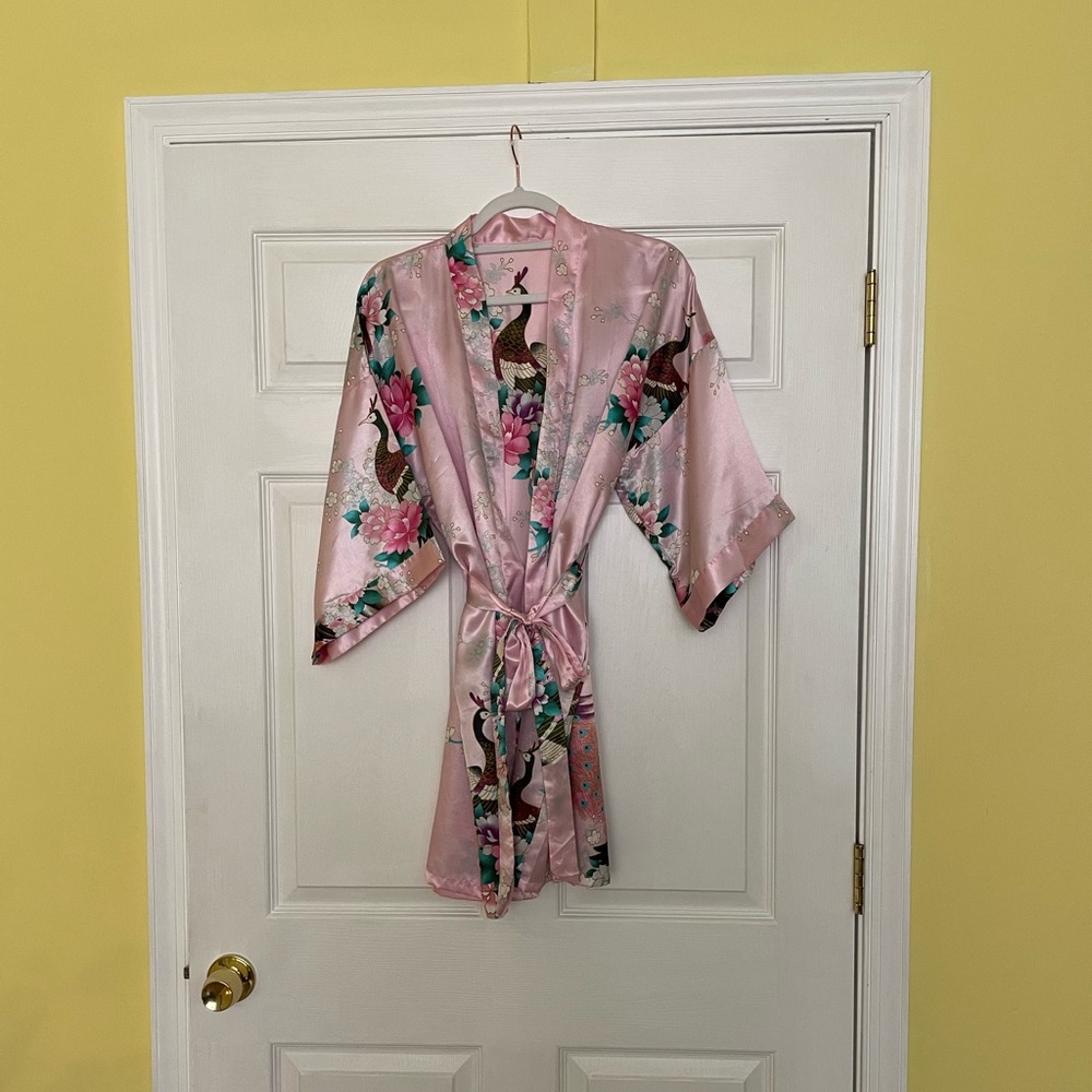 Satin robe